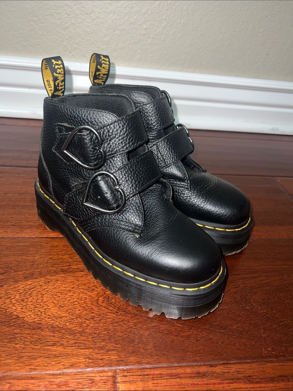 Dr. Martens DEVON HEART LEATHER PLATFORM BOOTS
